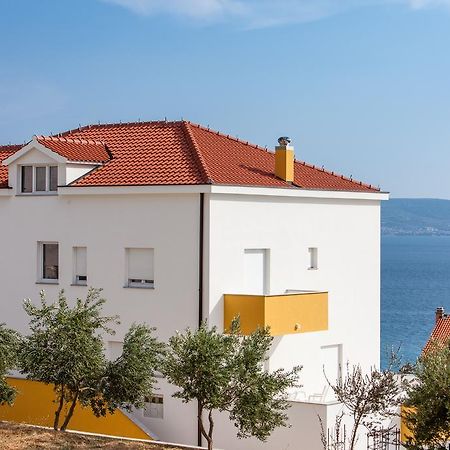 Knezovic Apartments Podstrana Exterior photo