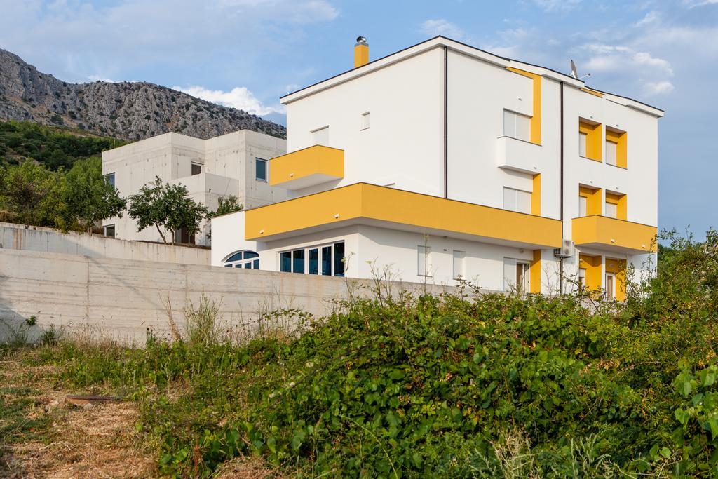 Knezovic Apartments Podstrana Exterior photo